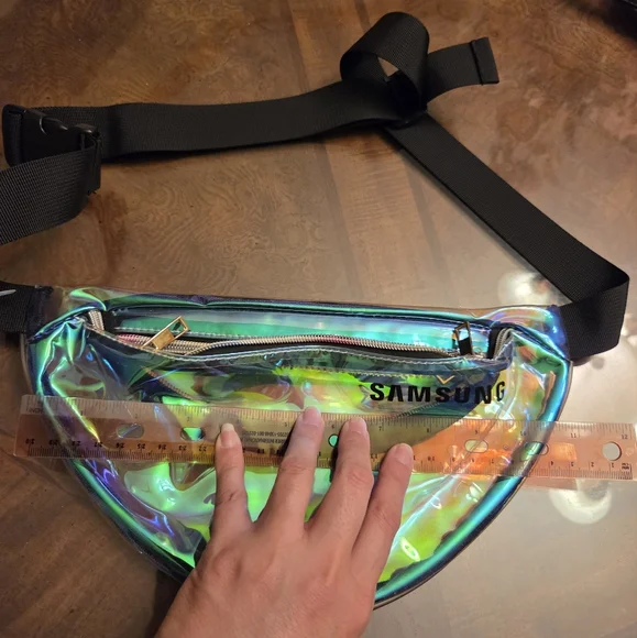 Samsung Iridescent Fanny Pack - Picture 6 of 6